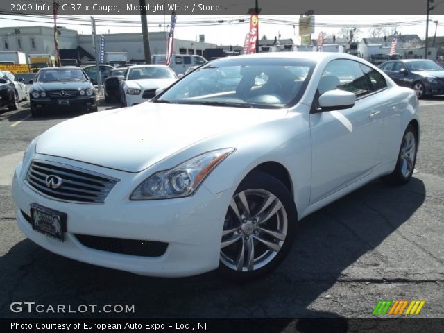 2009 Infiniti G 37 x Coupe in Moonlight White
