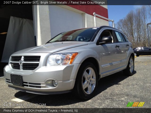 2007 Dodge Caliber SXT in Bright Silver Metallic