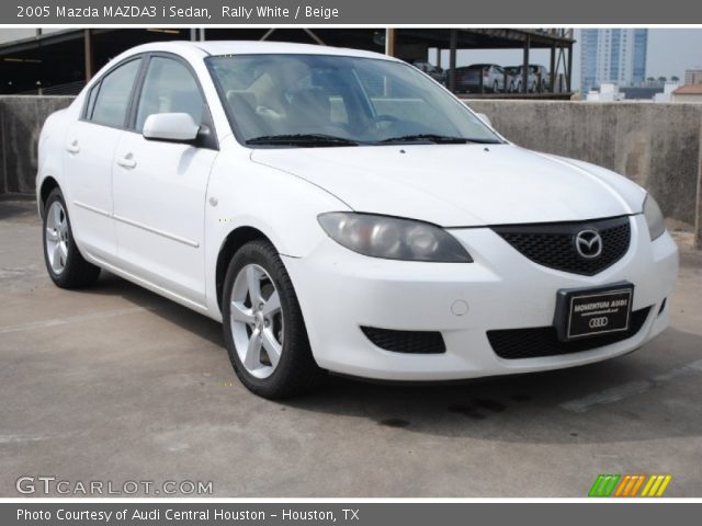 2005 Mazda MAZDA3 i Sedan in Rally White
