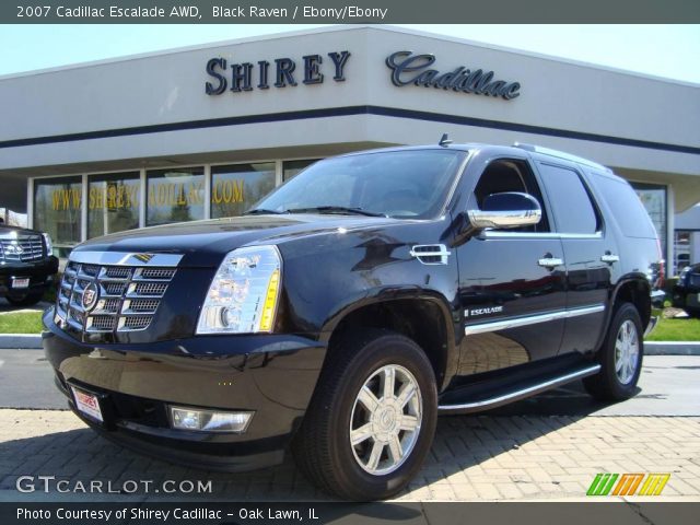 2007 Cadillac Escalade AWD in Black Raven