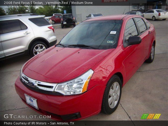 2008 Ford Focus S Sedan in Vermillion Red