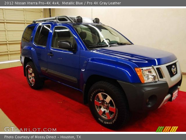 2012 Nissan xterra metallic blue #7
