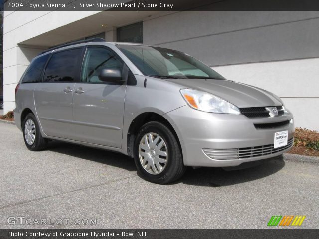 2004 Toyota Sienna LE in Silver Shadow Pearl