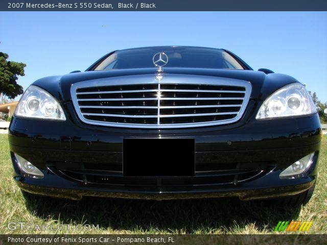 2007 Mercedes-Benz S 550 Sedan in Black
