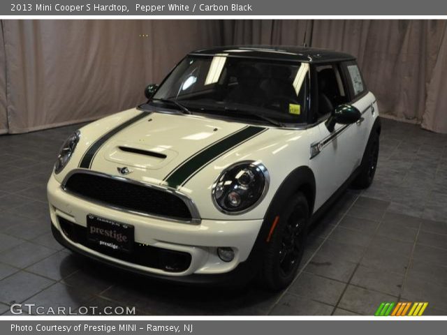 2013 Mini Cooper S Hardtop in Pepper White