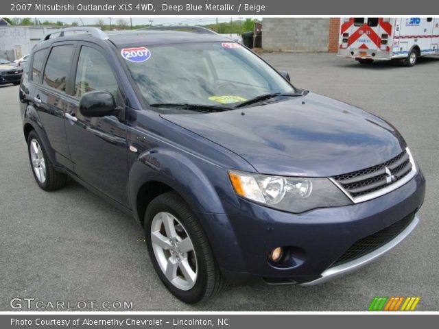 2007 Mitsubishi Outlander XLS 4WD in Deep Blue Metallic