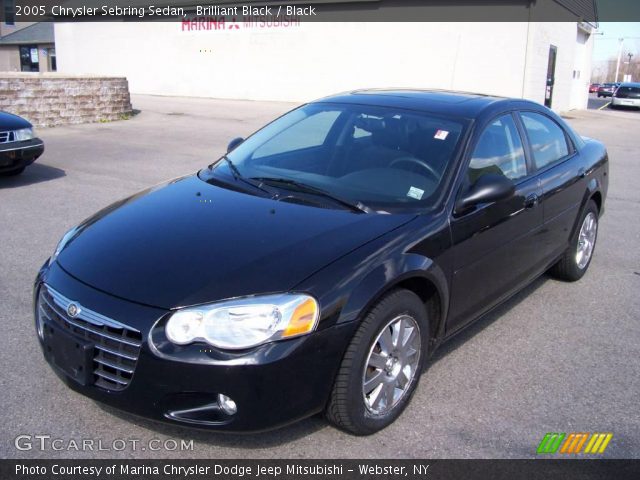 2005 Chrysler Sebring Sedan in Brilliant Black