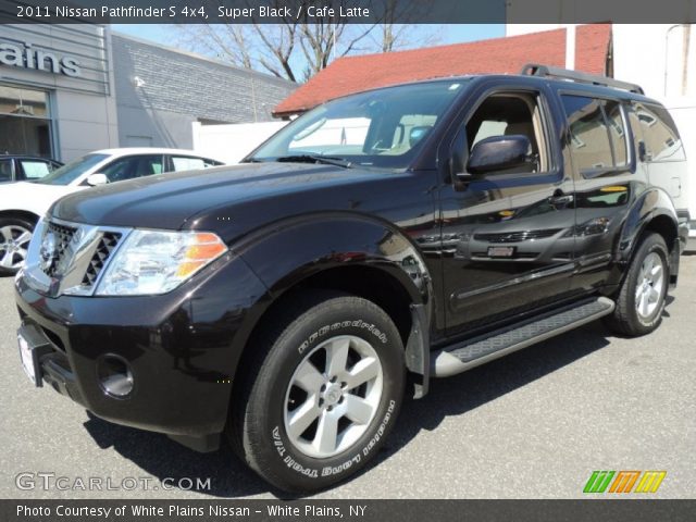 2011 Nissan Pathfinder S 4x4 in Super Black