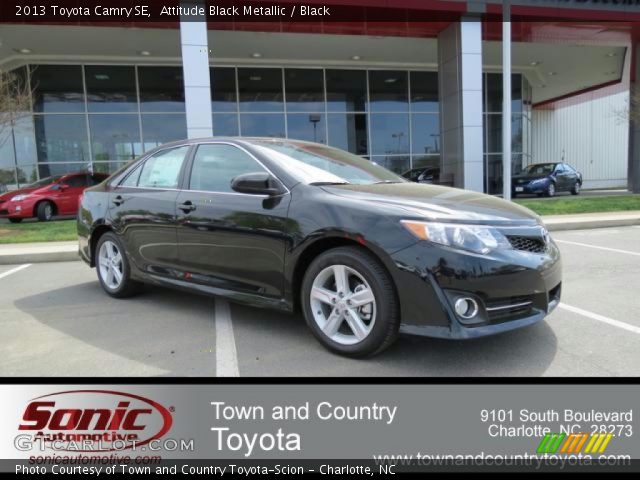 2013 Toyota Camry SE in Attitude Black Metallic