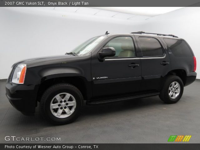 2007 GMC Yukon SLT in Onyx Black