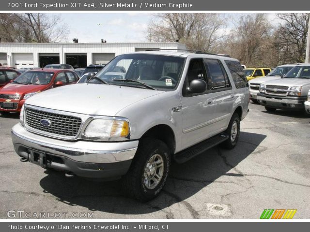 2001 Ford Expedition XLT 4x4 in Silver Metallic