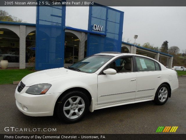 2005 Nissan Altima 2.5 SL in Satin White Pearl