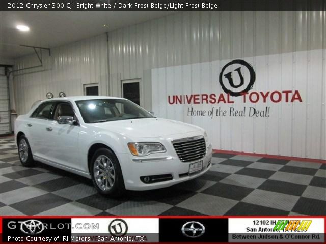 2012 Chrysler 300 C in Bright White