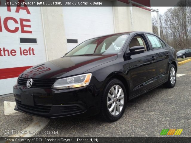 2011 Volkswagen Jetta SE Sedan in Black