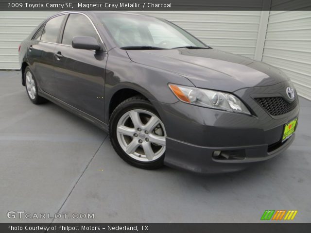 2009 Toyota Camry SE in Magnetic Gray Metallic