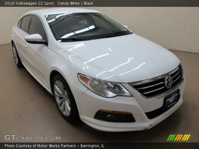 2010 Volkswagen CC Sport in Candy White