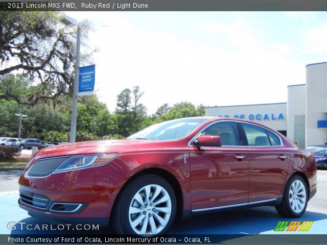2013 Lincoln MKS FWD in Ruby Red
