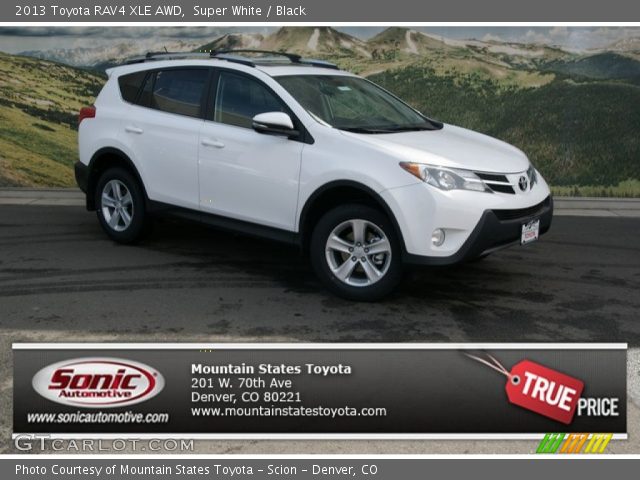 2013 Toyota RAV4 XLE AWD in Super White