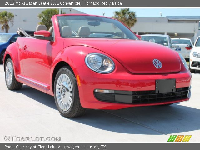 2013 Volkswagen Beetle 2.5L Convertible in Tornado Red