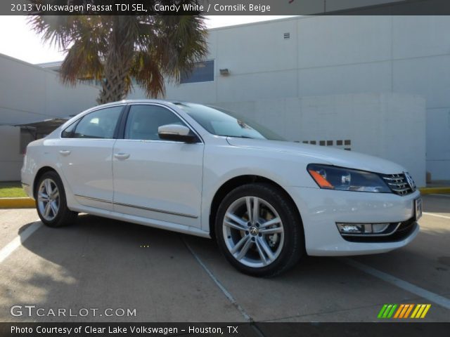 2013 Volkswagen Passat TDI SEL in Candy White