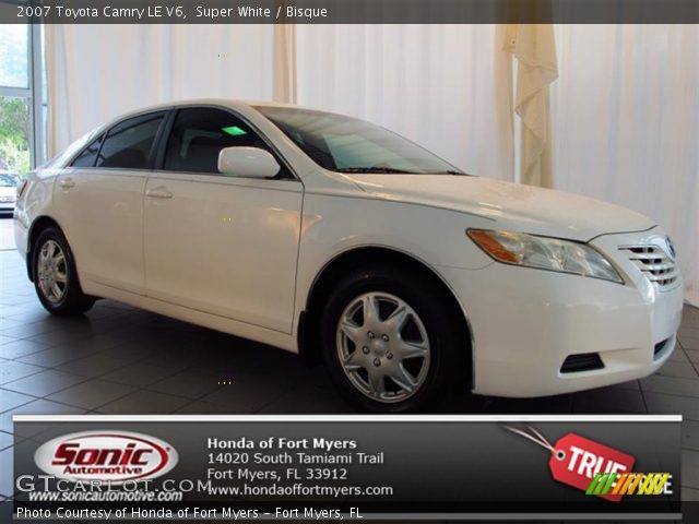 2007 Toyota Camry LE V6 in Super White