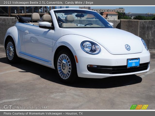 2013 Volkswagen Beetle 2.5L Convertible in Candy White