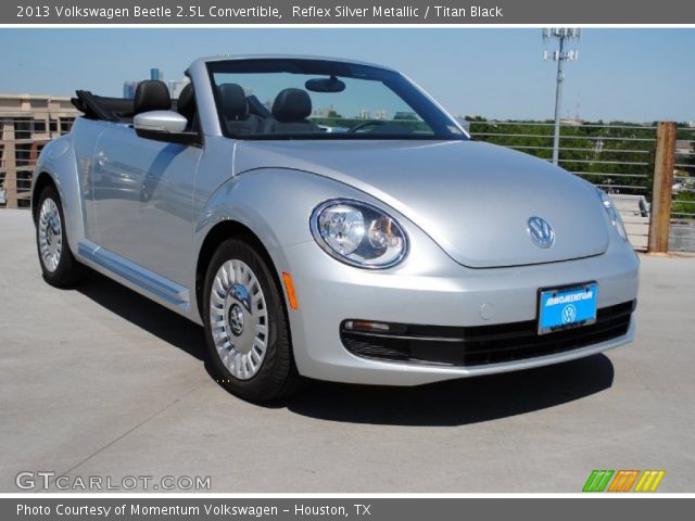 2013 Volkswagen Beetle 2.5L Convertible in Reflex Silver Metallic