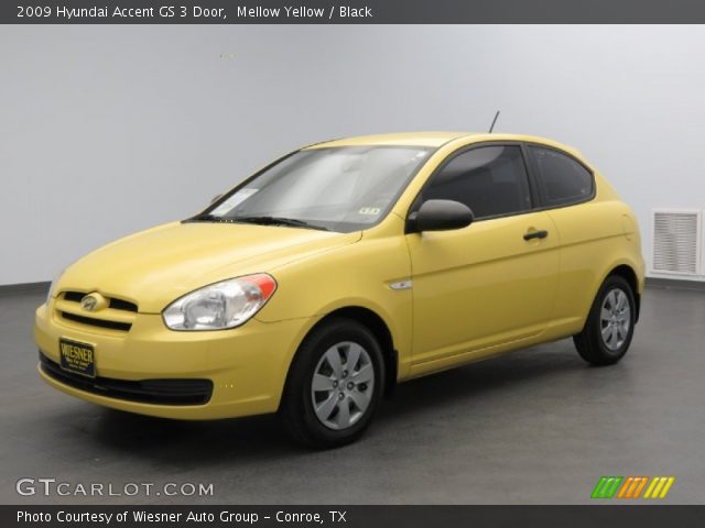 2009 Hyundai Accent GS 3 Door in Mellow Yellow