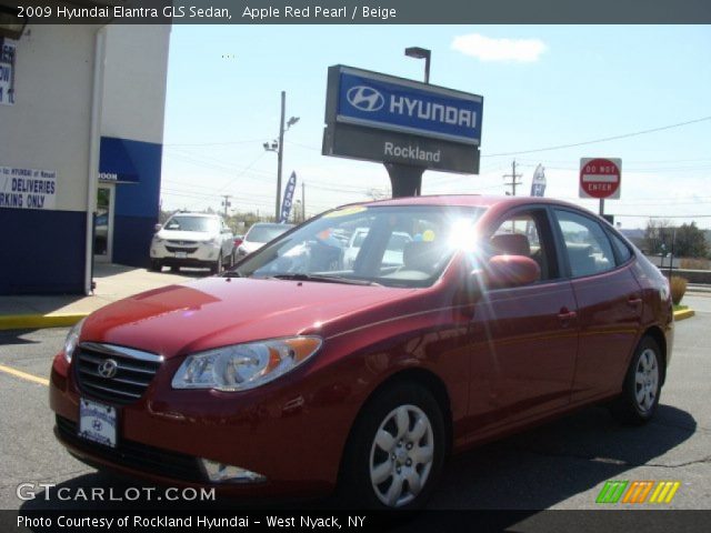2009 Hyundai Elantra GLS Sedan in Apple Red Pearl