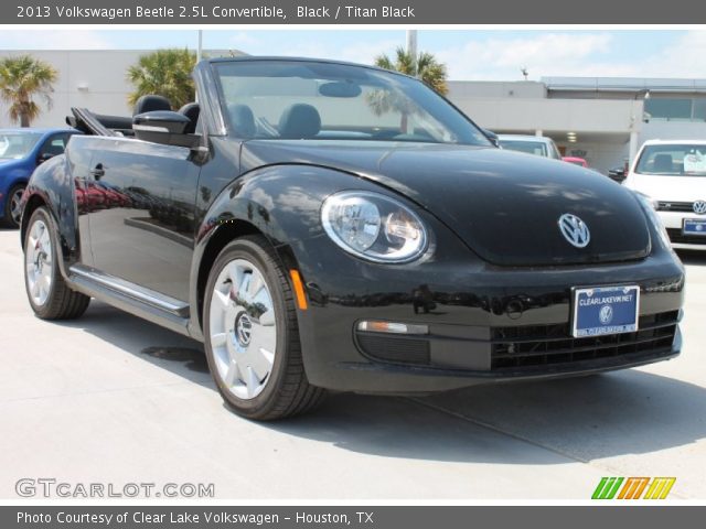2013 Volkswagen Beetle 2.5L Convertible in Black