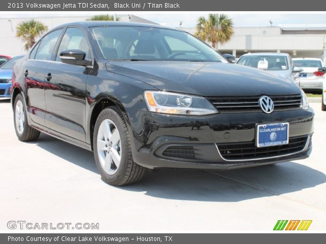 2013 Volkswagen Jetta TDI Sedan in Black Uni