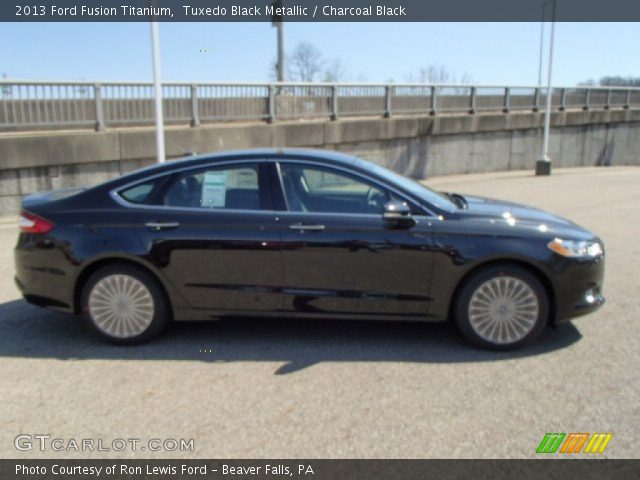 2013 Ford Fusion Titanium in Tuxedo Black Metallic