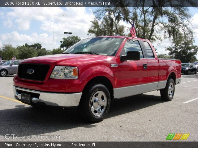 2006 Ford F150 XLT SuperCab in Bright Red