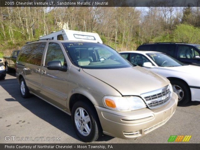 2005 Chevrolet Venture LT in Sandstone Metallic
