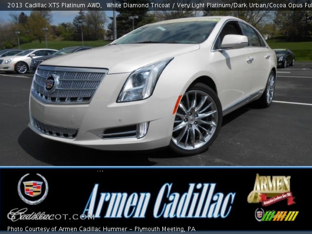2013 Cadillac XTS Platinum AWD in White Diamond Tricoat