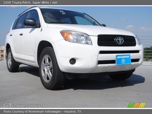 2006 Toyota RAV4  in Super White