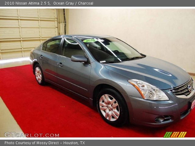 2010 Nissan Altima 2.5 S in Ocean Gray