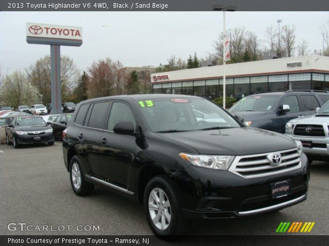 2013 Toyota Highlander V6 4WD in Black