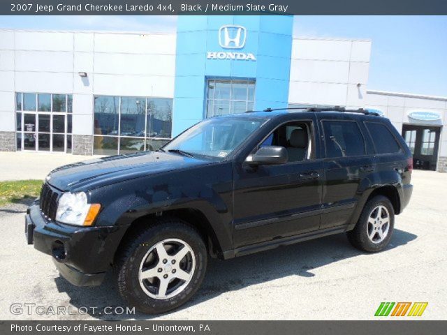 2007 Jeep Grand Cherokee Laredo 4x4 in Black