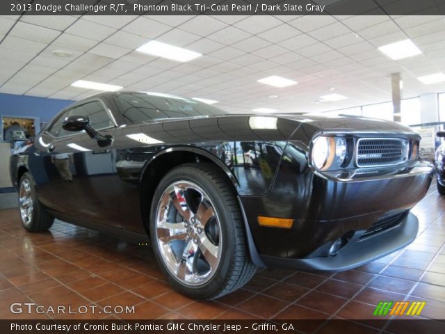2013 Dodge Challenger R/T in Phantom Black Tri-Coat Pearl