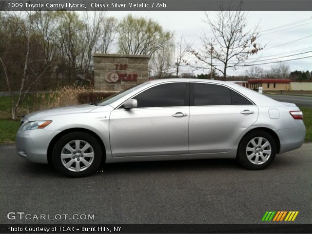 2009 Toyota Camry Hybrid in Classic Silver Metallic
