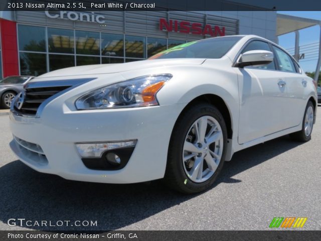 2013 Nissan Altima 2.5 SL in Pearl White