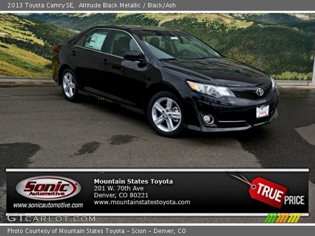 2013 Toyota Camry SE in Attitude Black Metallic