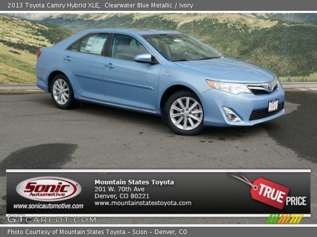 2013 Toyota Camry Hybrid XLE in Clearwater Blue Metallic