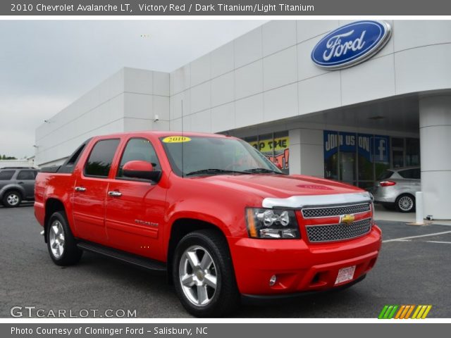 2010 Chevrolet Avalanche LT in Victory Red