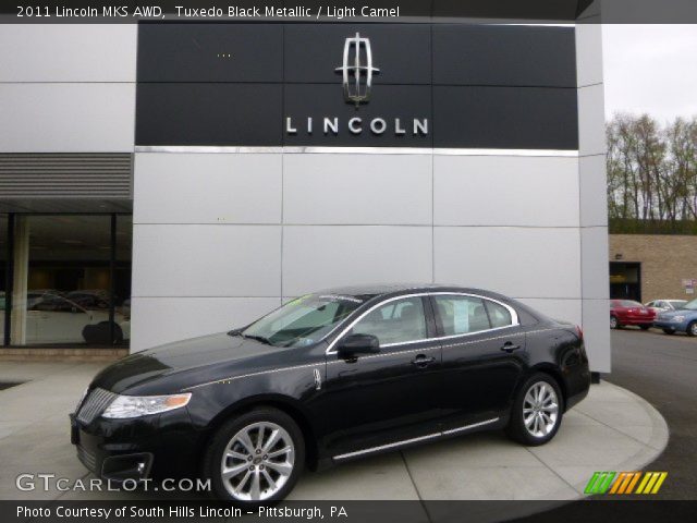 2011 Lincoln MKS AWD in Tuxedo Black Metallic