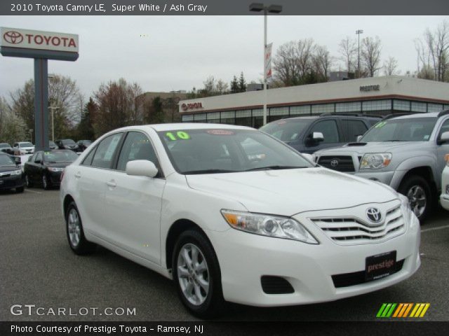 2010 Toyota Camry LE in Super White