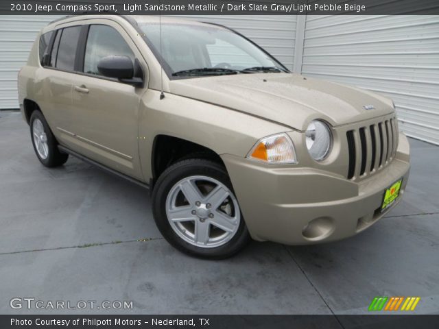 2010 Jeep Compass Sport in Light Sandstone Metallic