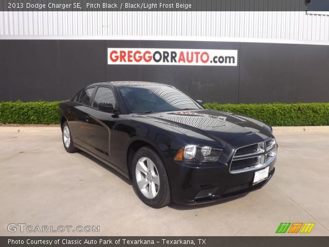 2013 Dodge Charger SE in Pitch Black