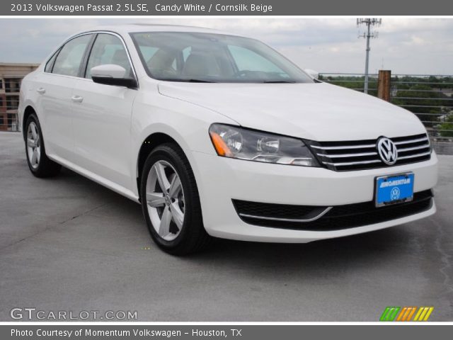 2013 Volkswagen Passat 2.5L SE in Candy White